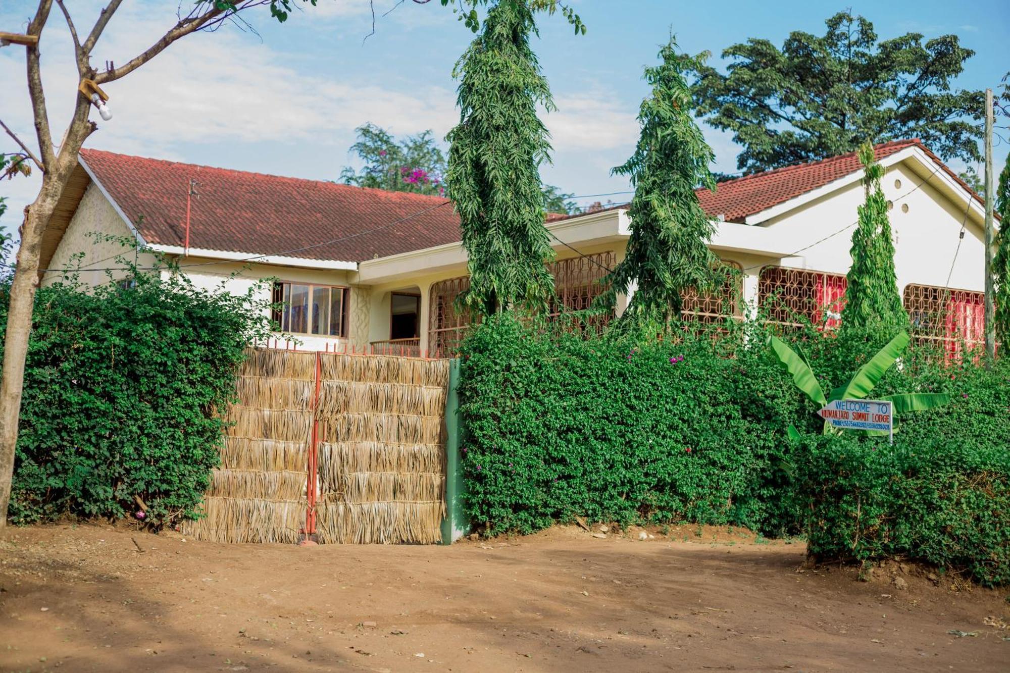 Kilimanjaro Summit Lodge Moshi Eksteriør billede